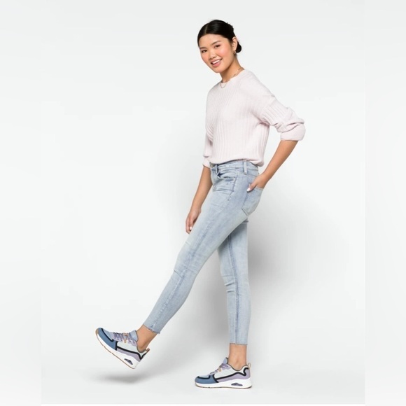 PISTOLA Arielle Skinny Scissor Cut Hem Jean Size 30 - Picture 2 of 9